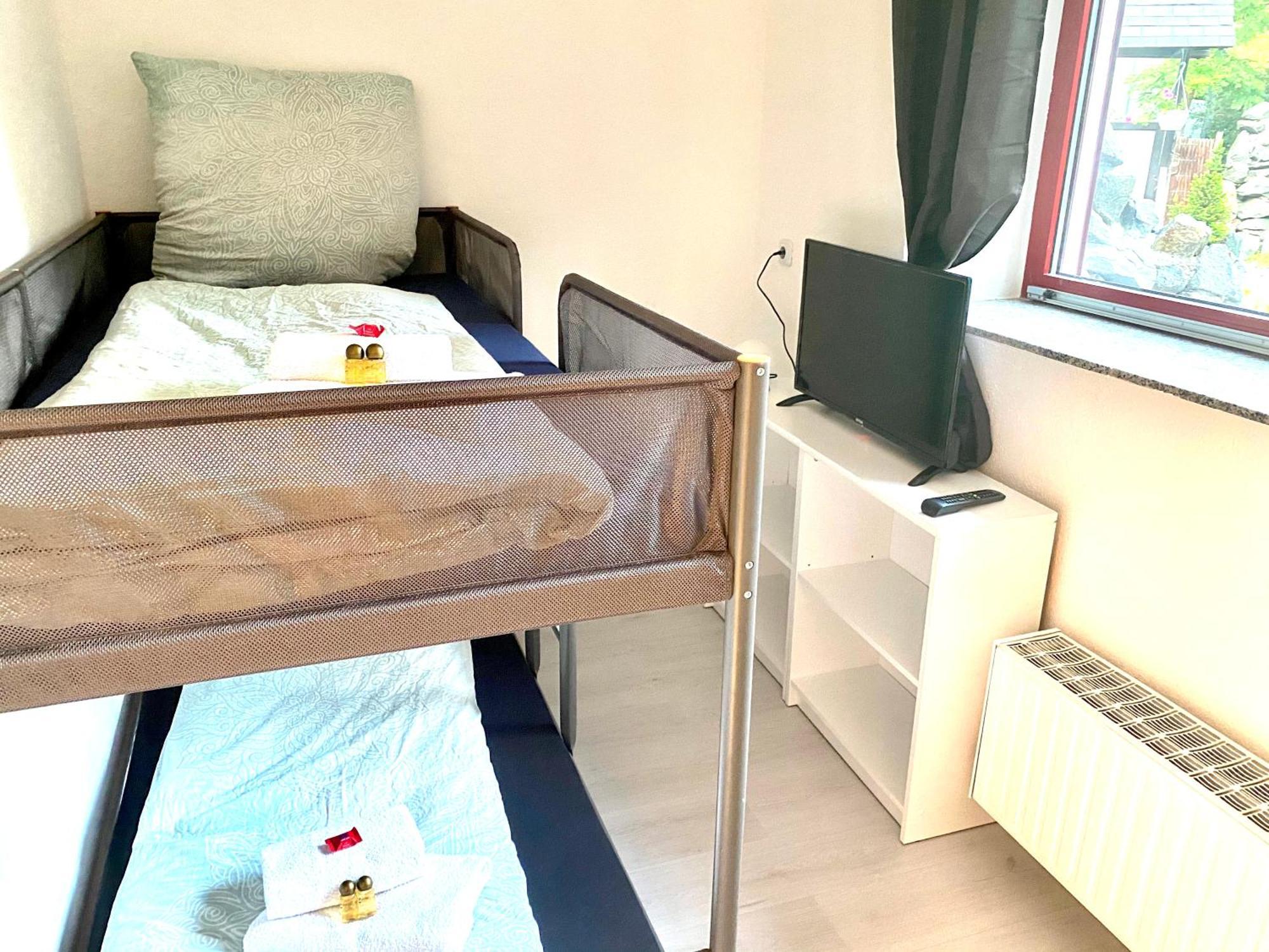 Monteurwohnung Am Flughafen 施科伊迪茨 外观 照片