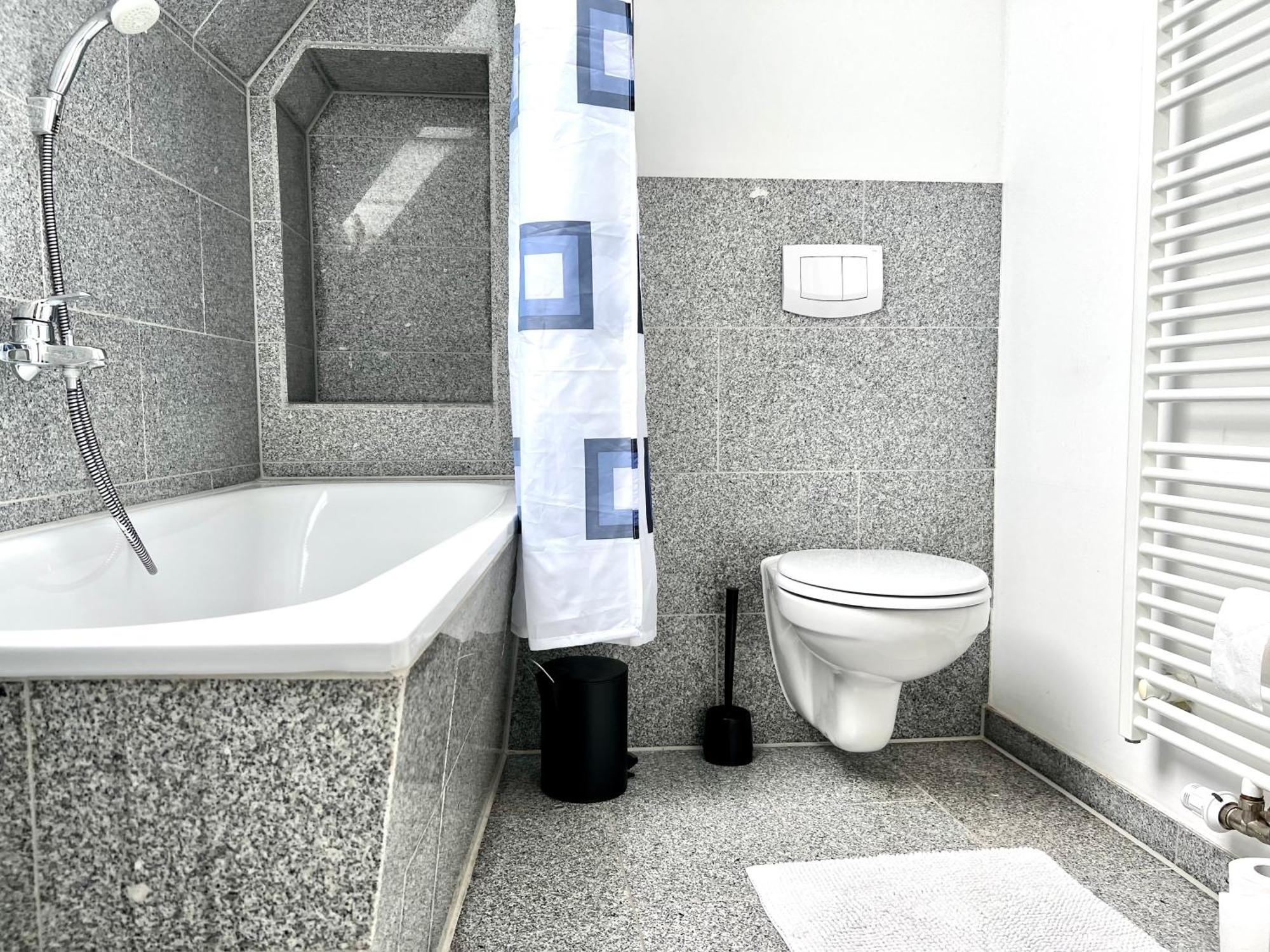 Monteurwohnung Am Flughafen 施科伊迪茨 外观 照片